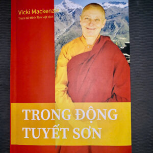 Trong Động Tuyết Sơn – Vicki Mackenzie